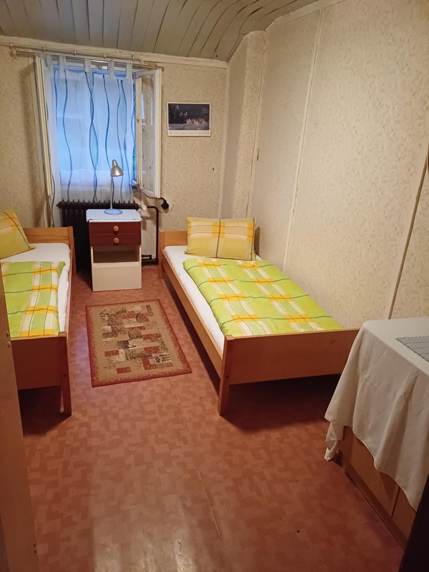 Prazova Bouda Hotel Dobré Екстериор снимка